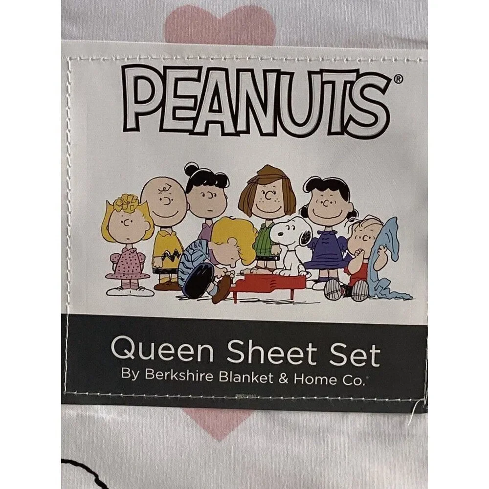4 Pc Peanuts Snoopy Pink Hearts Valentines Day QUEEN Size Sheet Set Soft‎ NEW